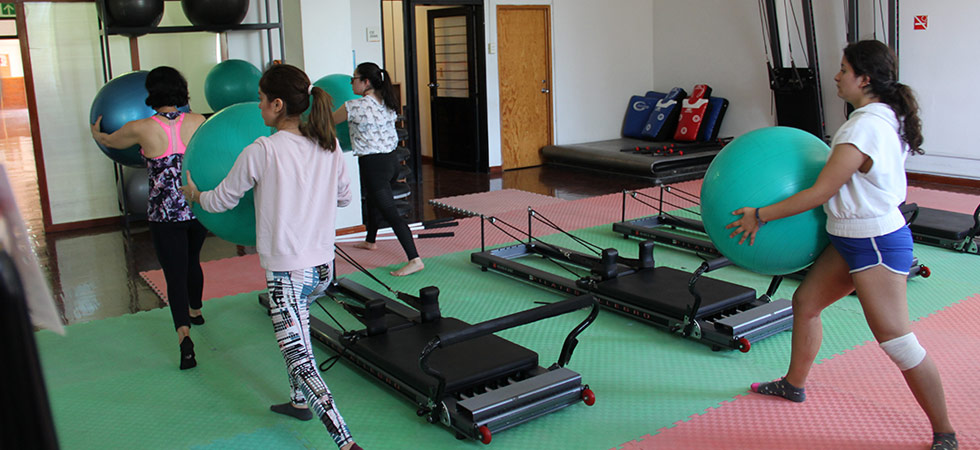 Pilates reformer